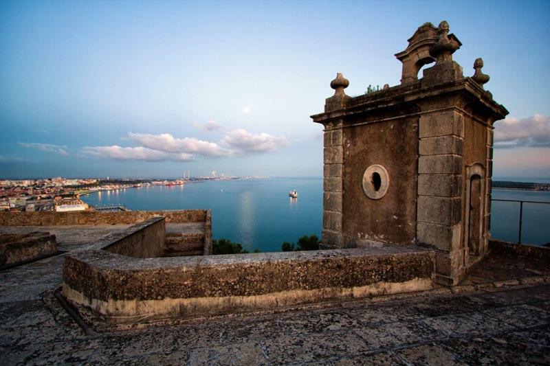 Dreaming Setubal Apartment Bagian luar foto